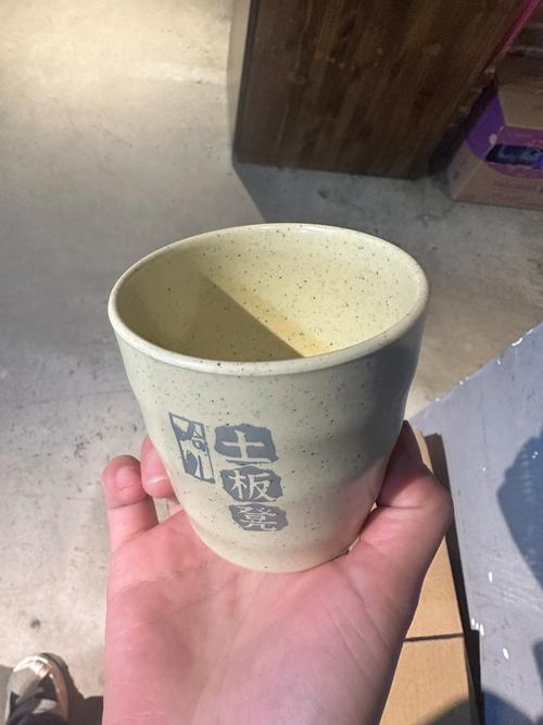 塑料餐具遇热会有毒？真相是这样的​