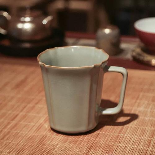 马克杯的限量版，为何如此抢手