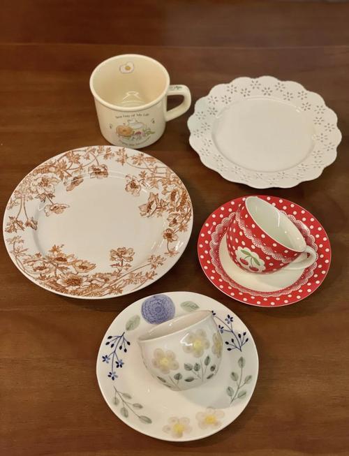 餐具摆放有讲究，餐桌美学轻松 get​