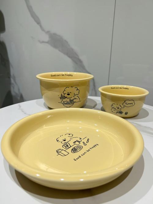 宠物餐具材质选择，安全无毒最重要​